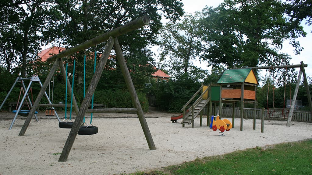 Legeplads i Bække Anlæg