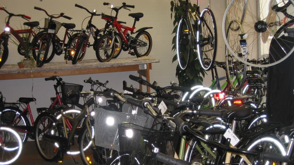 Fahrradhändler am Hjallerup